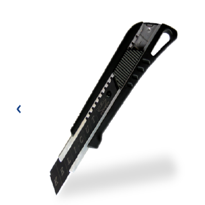 Cutter K-Grip Abs Gomme Noir  (S/Carte) - 18mm